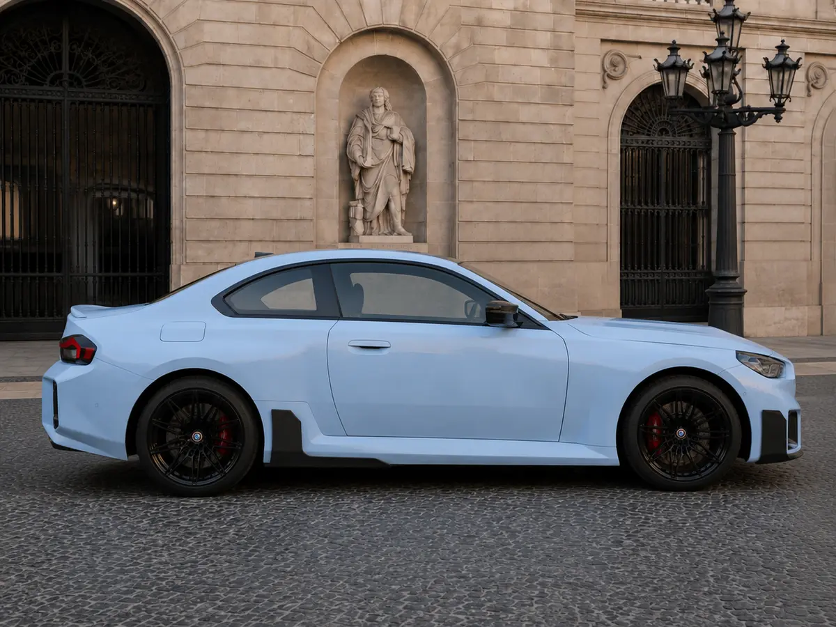 BMW M2 2024, vista posteriore — Florence Luxury Car Rental, Firenze. BMW M2 a Firenze Il noleggio della BMW M2 a Firenze mette a disposizione un modello…