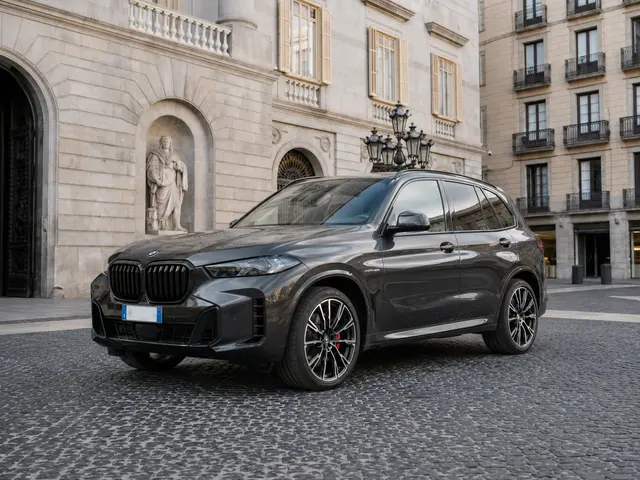 BMW X5 M-pack 30d 2025 — Florence Luxury Car Rental, Florencia