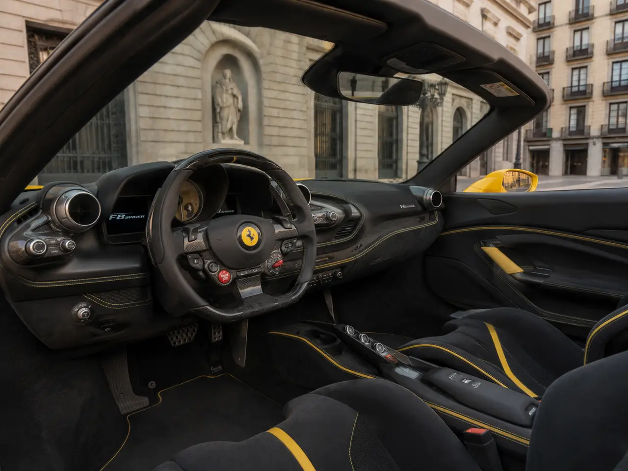 Ferrari F8 SPIDER 2023, intérieur — Florence Luxury Car Rental, Florence. Ferrari F8 SPIDER à Florence La location d'une Ferrari F8 SPIDER à Florence permet de…