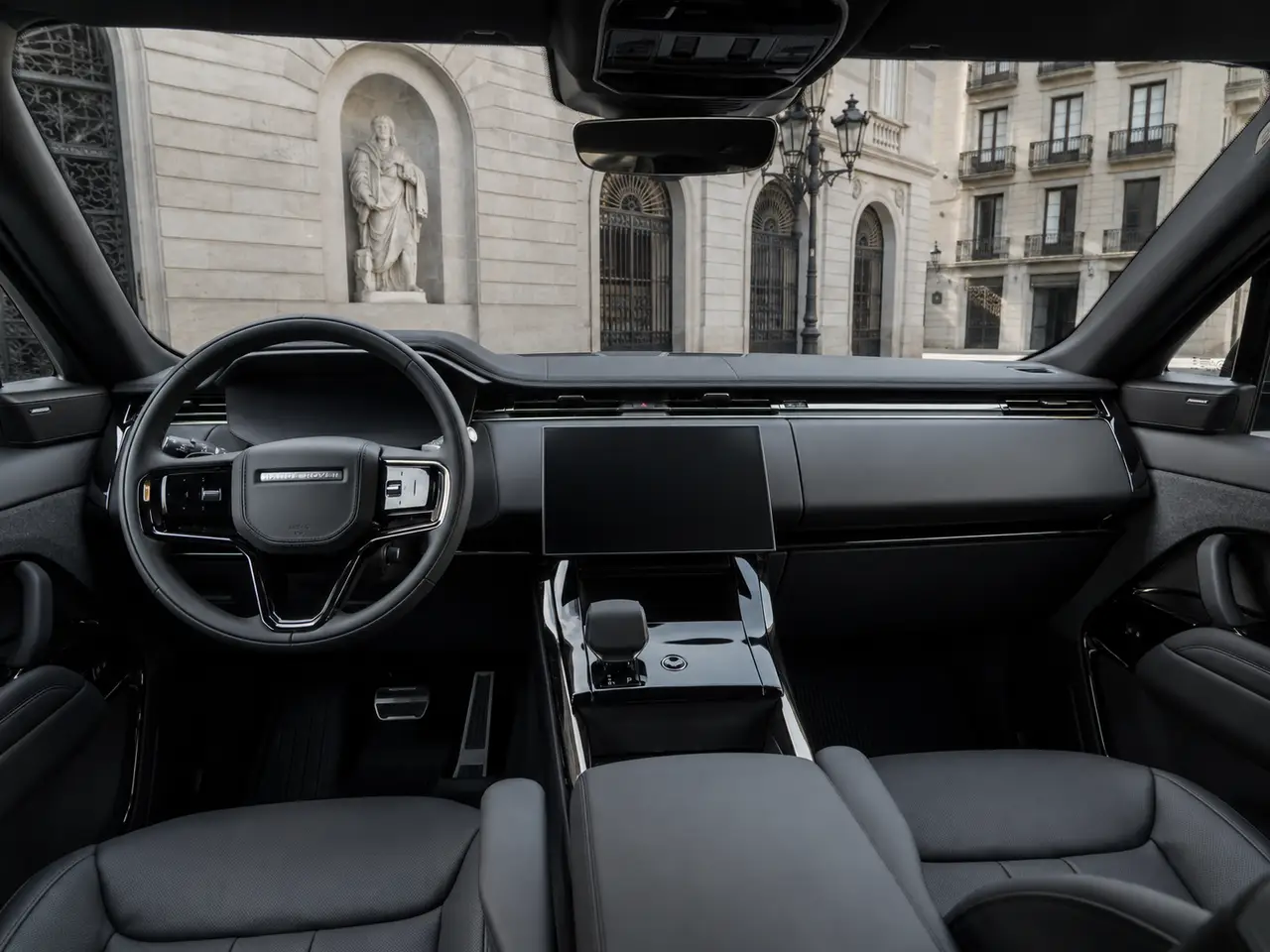 Land Rover Range Rover Sport Dynamic SE 2025, intérieur — Florence Luxury Car Rental, Florence. Land Rover Range Rover Sport Dynamic SE à Florence La location d'un Land Rover Range…