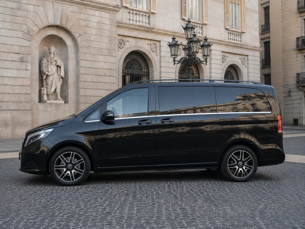 Mercedes Benz V300 8 seats 2025, exterior — Florence Luxury Car Rental, Florence. Mercedes Benz V300 8 seats in Florence A Mercedes Benz V300 8 seats rental in Florence…