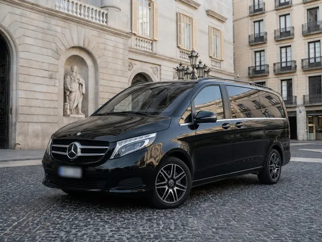 Mercedes Benz V300 8 seats 2025 — Florence Luxury Car Rental, Firenze